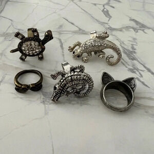 Lot of  Assorted Costume Jewelry Rings